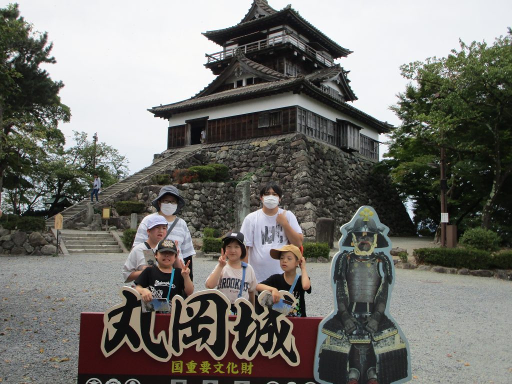 9月の土曜コースでは、丸岡城に行ってきました。城内に入っていろんなものを見て、歴史の1部に触れることができましたよ。